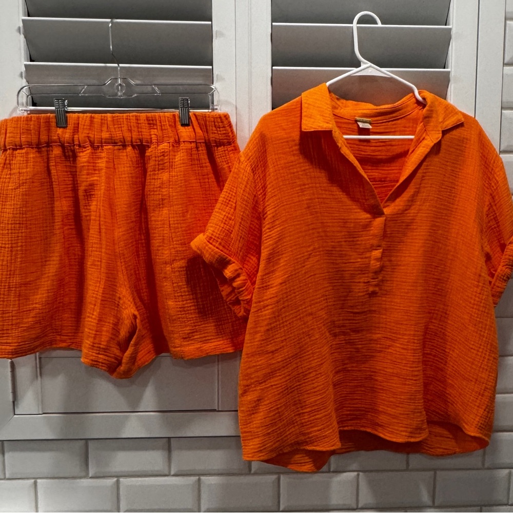 Magaschoni Women's Organic Cotton Shirt/Short Set Turmeric Color. FAST SHIPPING!